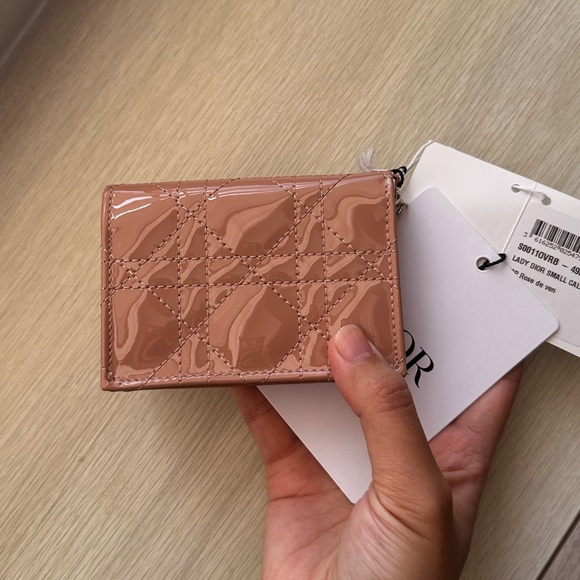 Dior Wallet 🤎 - Picture 2 of 11